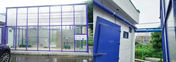 경기도 파주시에 위치한 모어댄 친환경 생태공장 '컨티뉴 제로투원'의 물 재생동(왼쪽)과 빗물을 모으는 파란색 관(오른쪽)