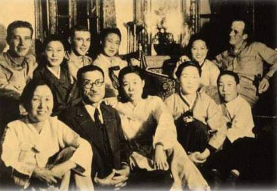 낙랑클럽 회원들./온라인커뮤니티