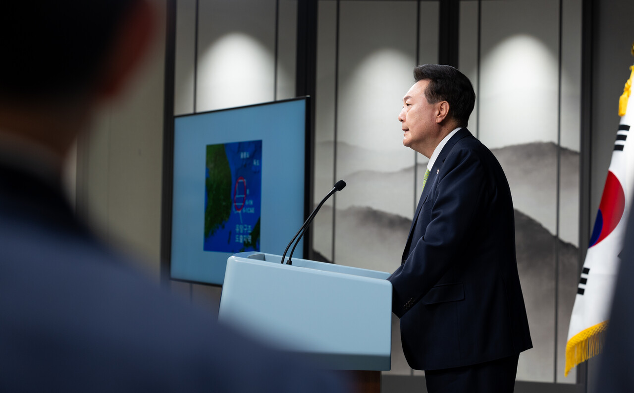 윤석열 대통령이 3일 서울 용산 대통령실 브리핑룸에서 첫 국정브리핑을 하고 있다. (사진=대통령실 제공) 2024.06.03./뉴시스