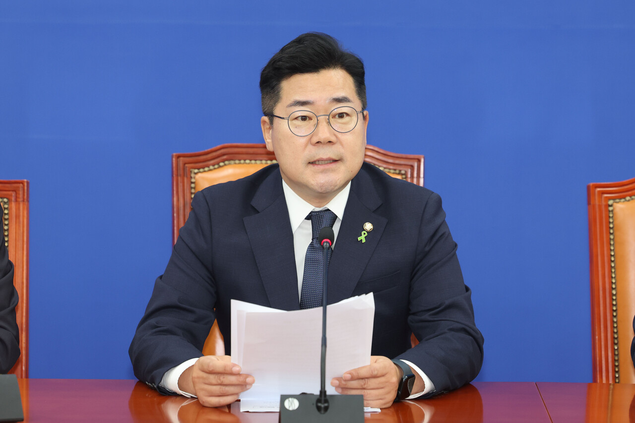 원내대책회의 발언하는 박찬대/사진=뉴시스