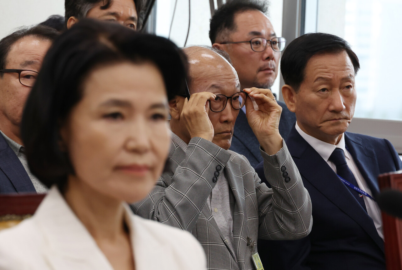 류희림 방송통신심의위원장, 김재철 전 MBC 사장 등 증인들이 24일 서울 여의도 국회에서 열린 과학기술정보방송통신위원회의 이진숙 방송통신위원장 후보자 인사청문회에 출석하고 있다. 2024.07.24. /자료사진=뉴시스