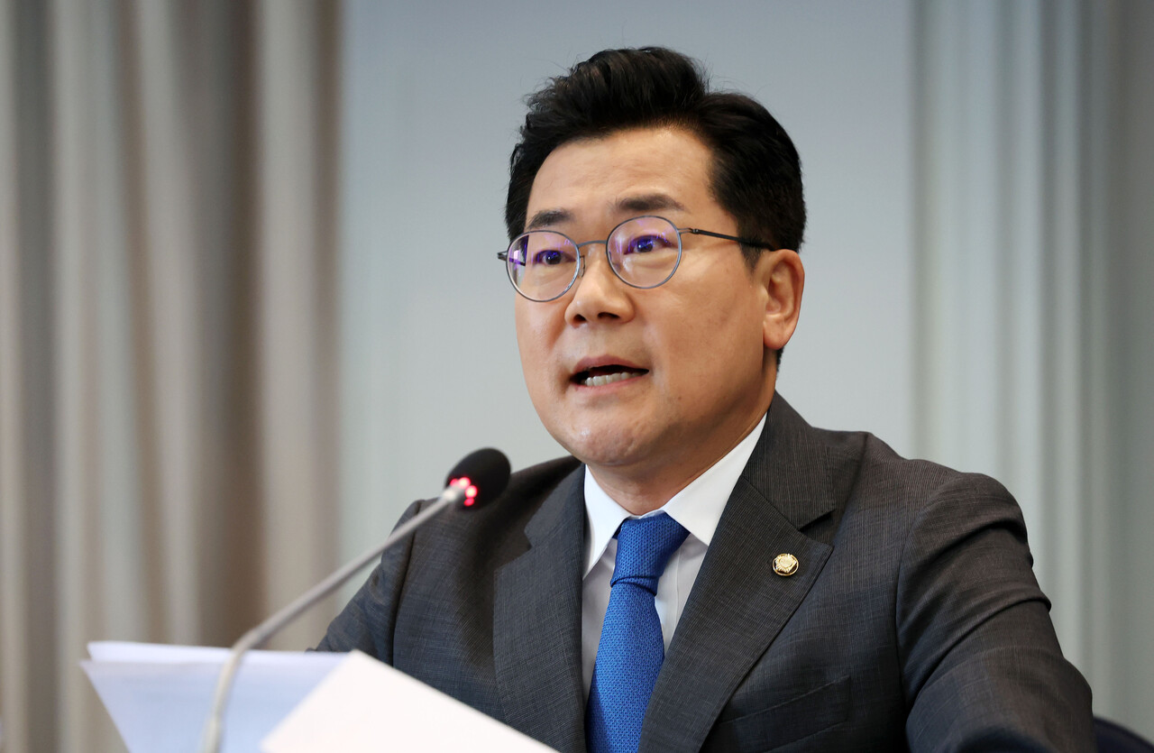 박찬대 더불어민주당 당대표 직무대행 겸 원내대표가 16일 서울 중구 프레스센터에서 열린 관훈토론회에서 기조연설을 하고 있다. 2024.08.16./뉴시스