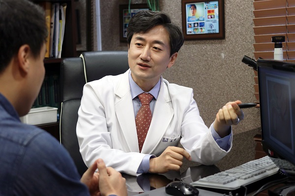 사진 압구정 강남맨포스비뇨기과 조창근 대표원장