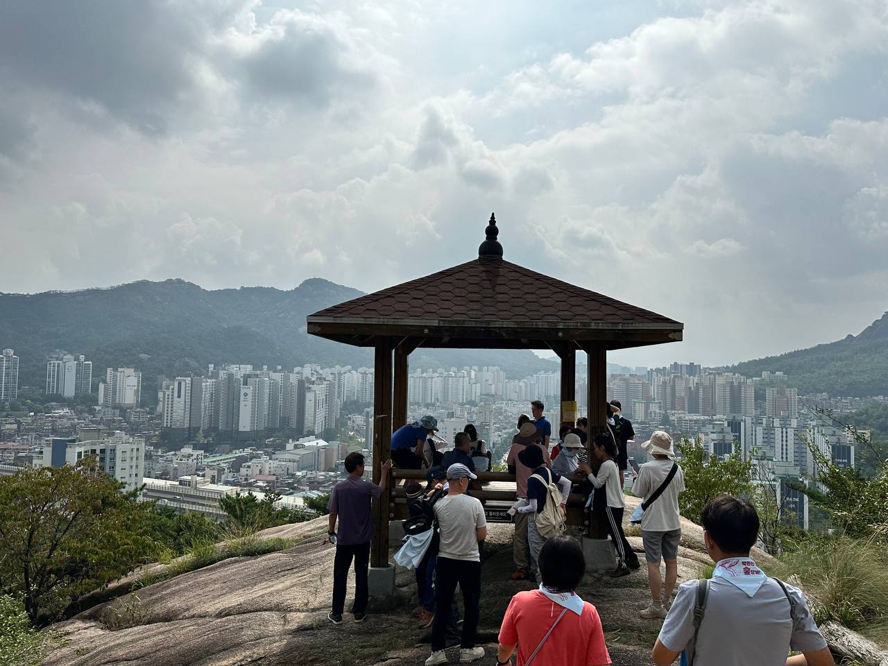 백련산사랑걷기대회./사진제공=마을언덕사회적협동조합
