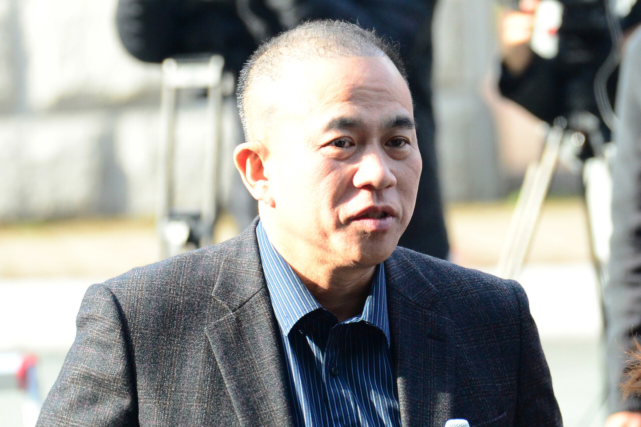 김건희 여사 공천 개입 의혹 핵심 당사자인 명태균 씨가 9일 오전 2차 검찰 조사를 받기 위해 경남 창원시 성산구 창원지방검찰청으로 출석하고 있다./사진=뉴시스