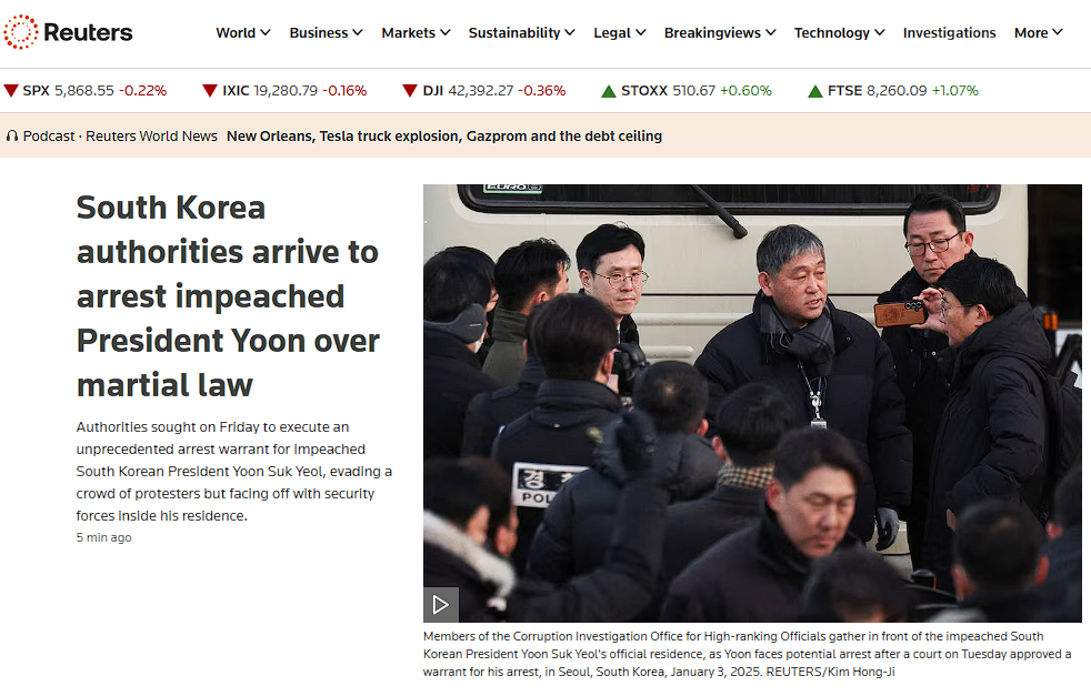 3일 공수처가 윤석열 체포영장 집행을 위해 경호처와 대치하는 가운데 전세계 외신들이 일제히 '윤석열 체포'뉴스를 보도하고 있다. 로이터통신이 윤석열 체포를 메인 헤드라인으로 다루고 있다. / 사진 = 로이터통신 메인페이지 갈무리