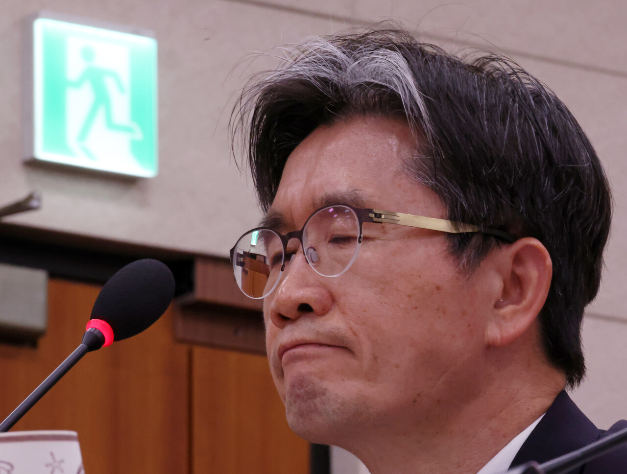 오동운 고위공직자범죄수사처(공수처) 처장이 7일 오후 서울 여의도 국회에서 열린 법제사법위원회의 현안질의에서 의원 질의를 듣고 있다. 2025.01.07./뉴시스