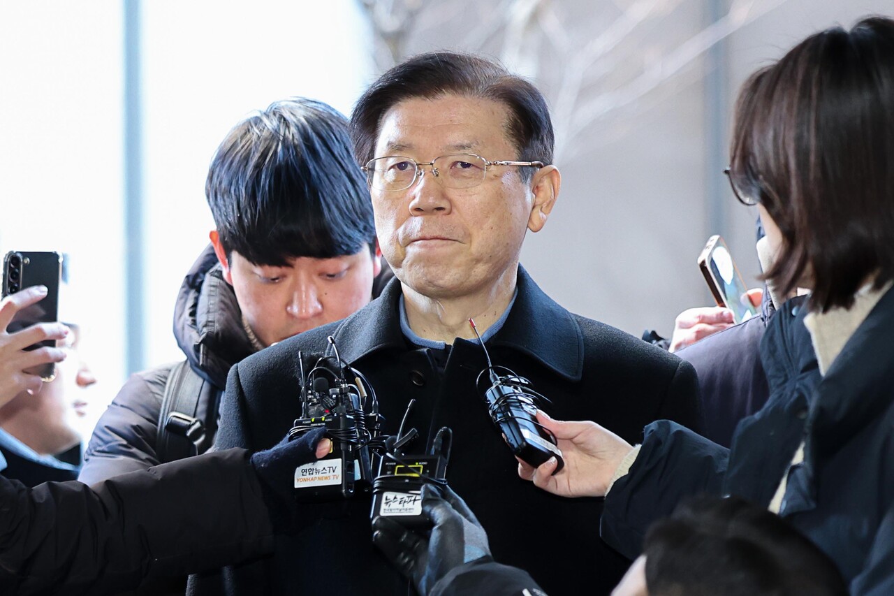 윤석열 대통령에 대한 고위공직자범죄수사처의 체포영장 집행을 저지한 박종준 대통령 경호처장이 10일 오전 서울 서대문구 국가수사본부로 출석하고 있다. /사진=뉴시스