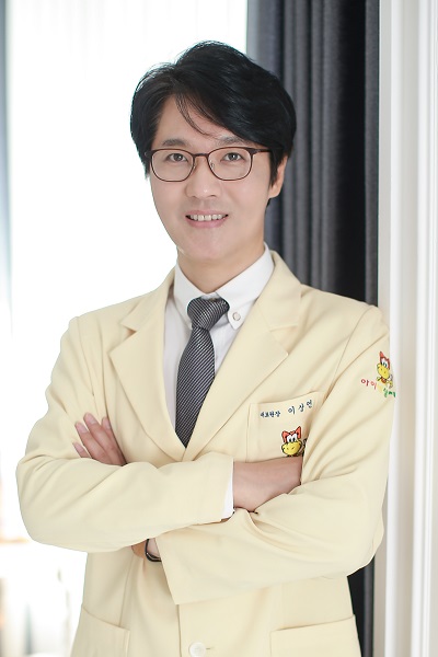 사진 아이세상치과 강동본원 이상언 대표원장