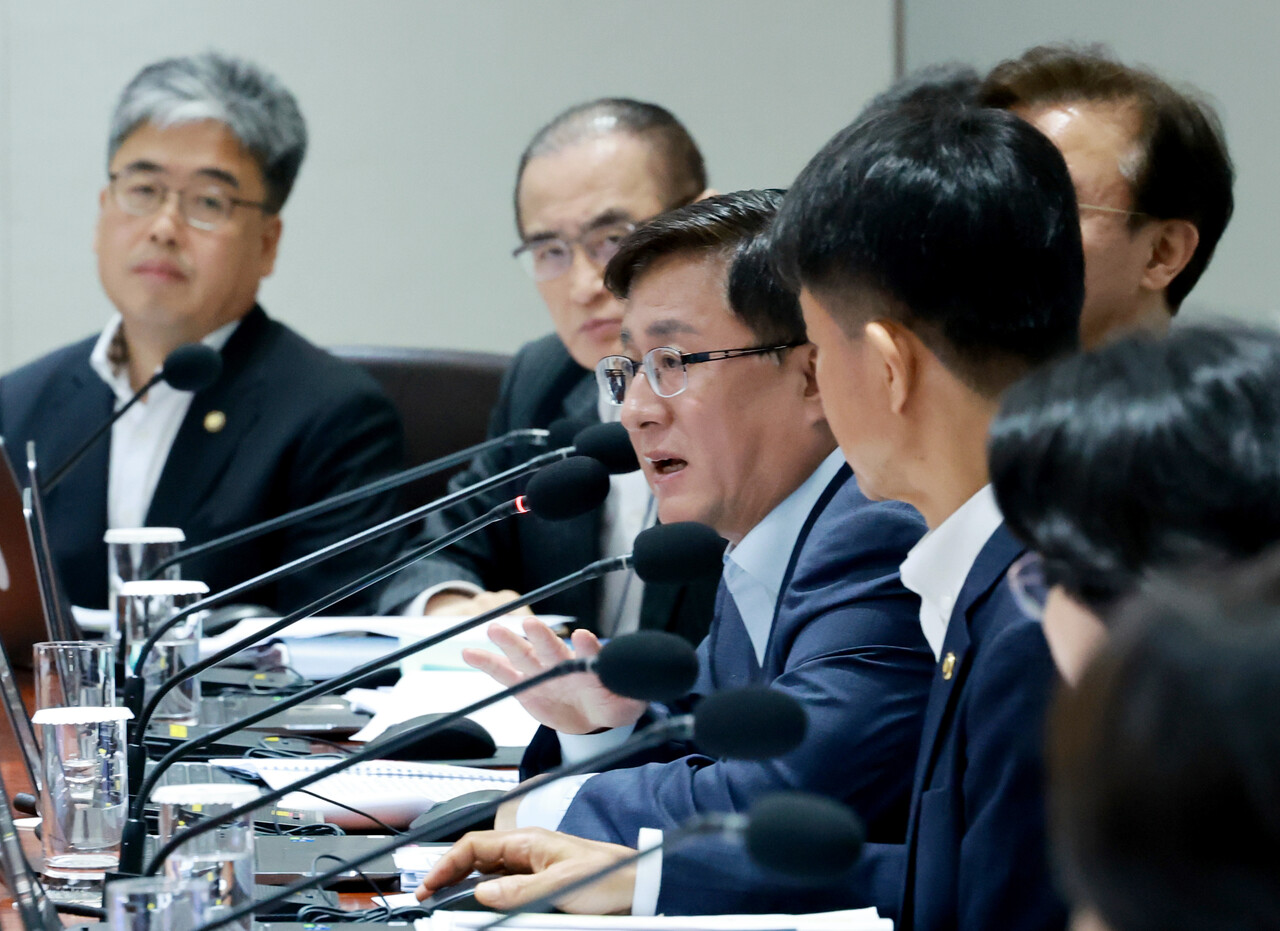 김성환 환경부 장관이 7월 29일 서울 용산 대통령실 청사에서 열린 국무회의에서 발언하고 있다. / 사진=대통령실통신사진기자단 (뉴시스)