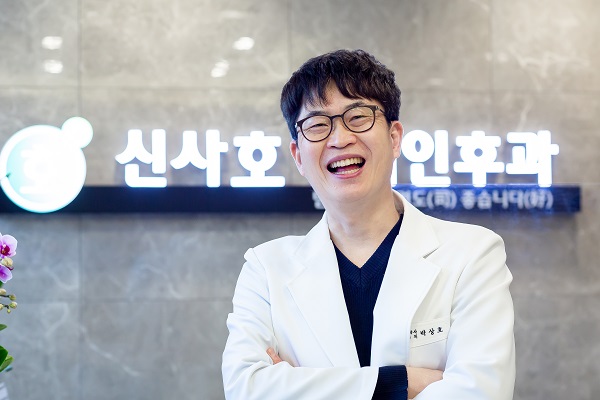 사진 신사호이비인후과 박상호 대표원장