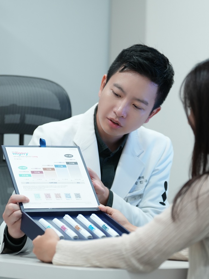 밸런스랩 성형외과 강민구 대표원장