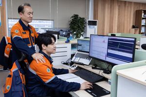 '미세한 떨림까지 잡는다' 포항제철소, 엔지니어표 'AI 예지정비' 현장 안착