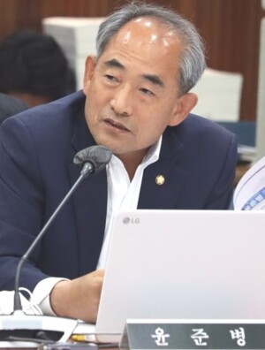윤준병 의원, "정읍을 '방사선(첨단의료·의약품) 산업'의 호남권 중심... - 뉴스 썸네일 이미지